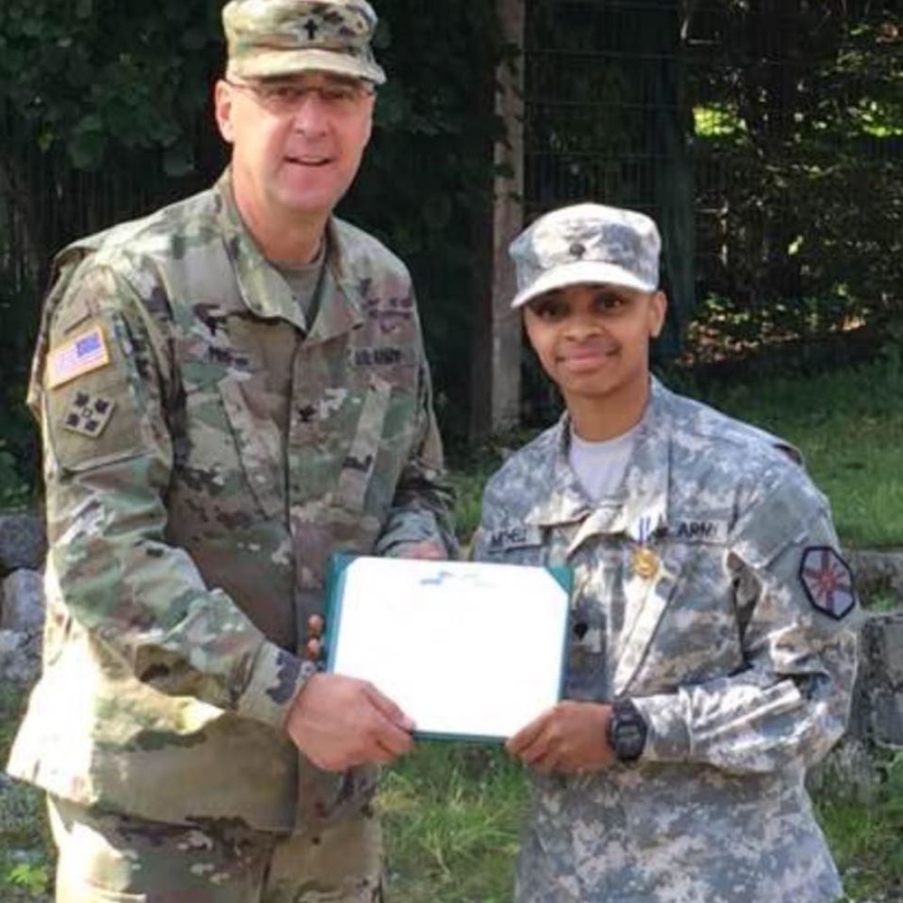 Meet your Posher, Thelus